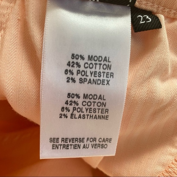 7 For All Mankind Cropped Skinny Jeans, Size 23 - Picture 8 of 11